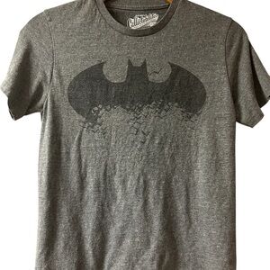 🛍️Old Navy Gray Batman Graphic Tee